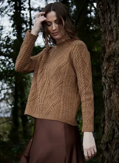 Emily Lambswool Aran Crew Neck Sweater in Driftwood